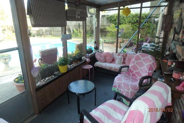 Poolside Paradise ナバー エクステリア 写真